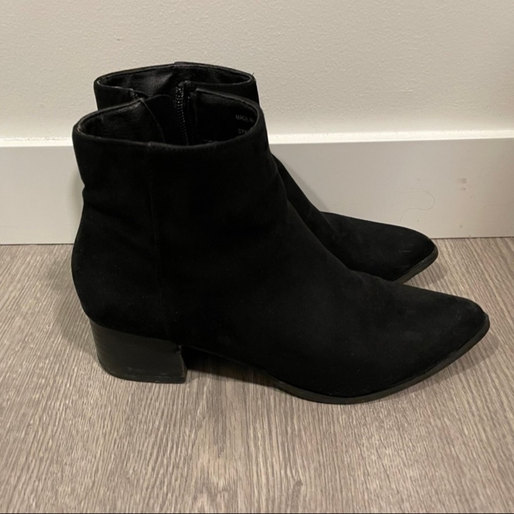 Steve Madden Suede Pointed Toe Block Heel Ankle Boots
